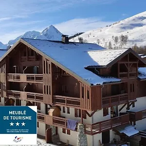 T2 Meublé Tourisme 3 étoiles Confort Linge De Lit-serviettes-ménage-parking Privé Avec Superbe Vue Et Au Pied Des Pistes Appartement Les Deux Alpes