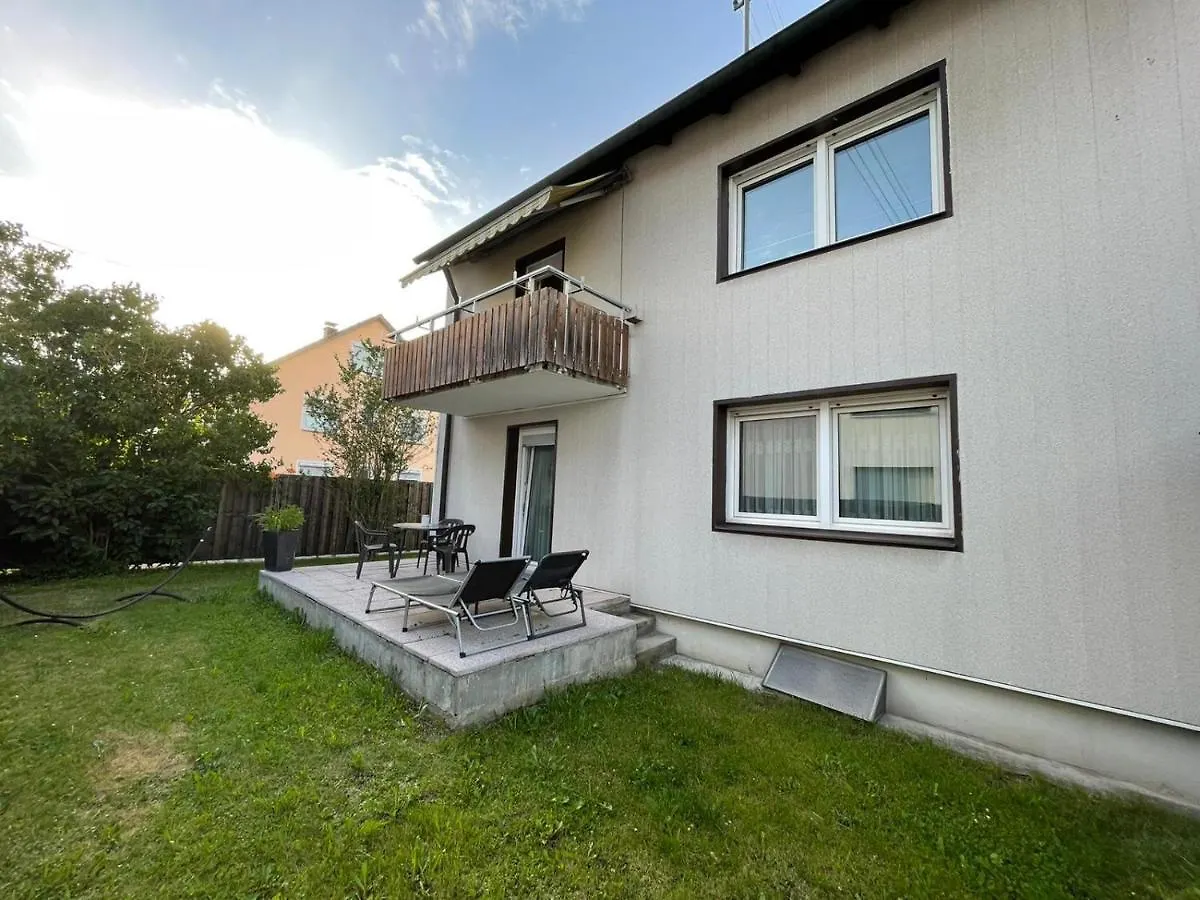 Guntia Apartment Mit Grossem Garten Günzburg